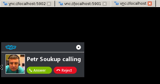 Ze svého vlastního skypu volám virtuál, na virtuálu to zvoní to ale API nějak selhává v tom, aby hovor zdvihnulo.